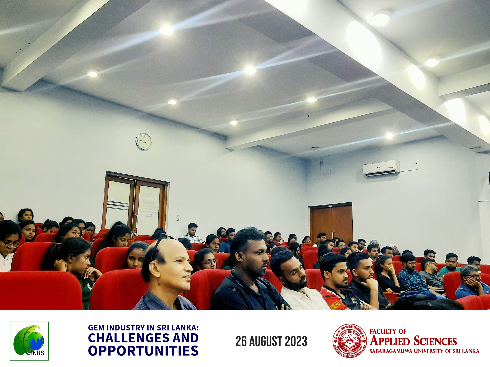 A workshop on gem industry