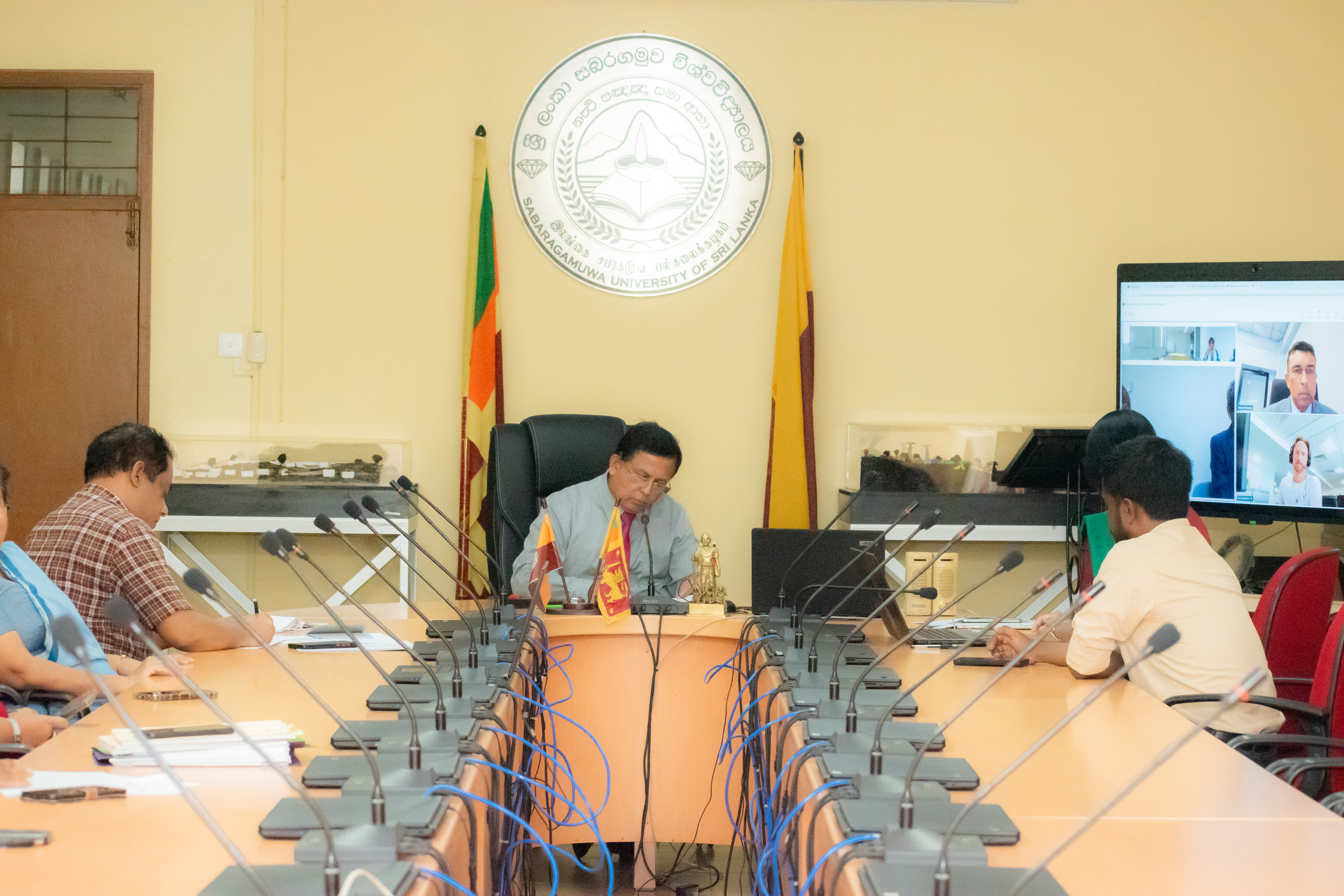 MoU signed by DNR with USAL, UK