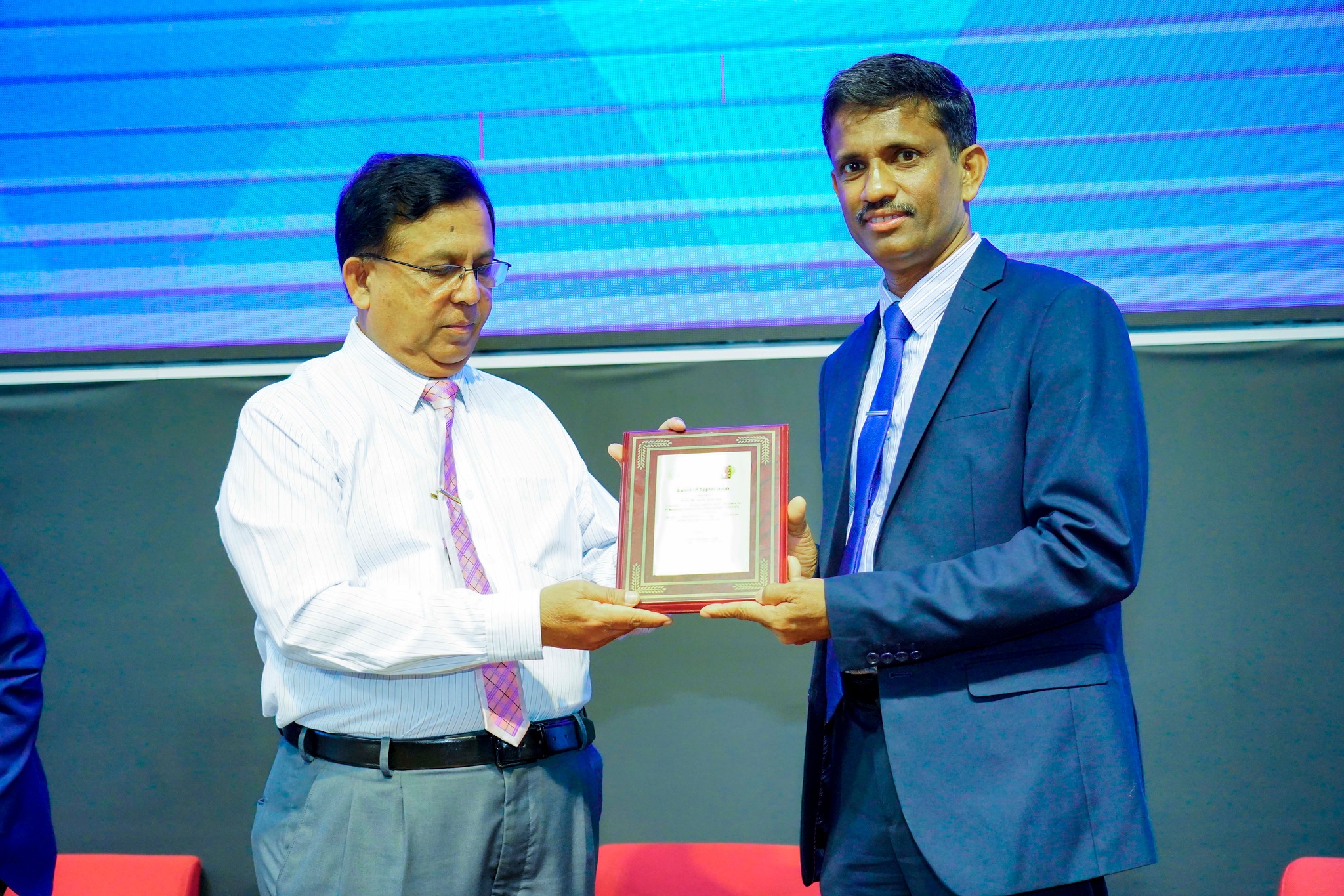 Management Undergraduates Research Session (MURS 2025)