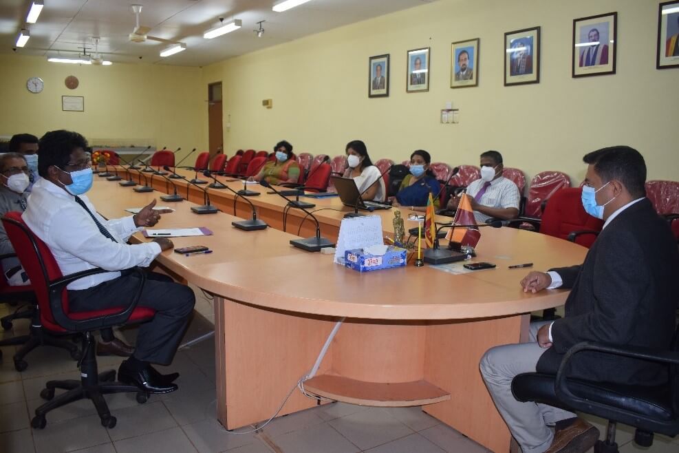 Memorandum of Understanding between Sabaragamuwa University and Hayleys Agro Farms Pvt. Ltd.