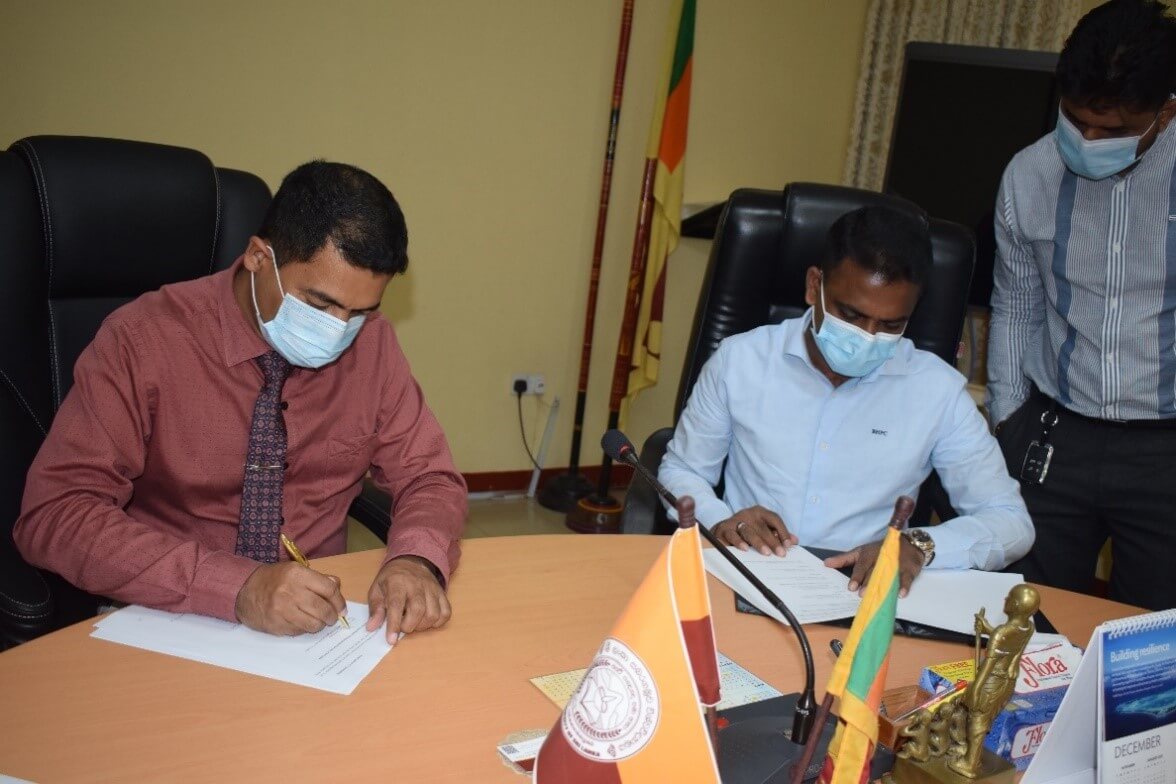 Memorandum of Understanding between Sabaragamuwa University and Hayleys Agro Farms Pvt. Ltd.