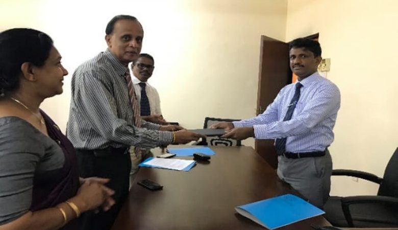 Sabaragamuwa University of Sri Lanka signs MoU with Sabaragamuwa Chamber of Commerce and Industries